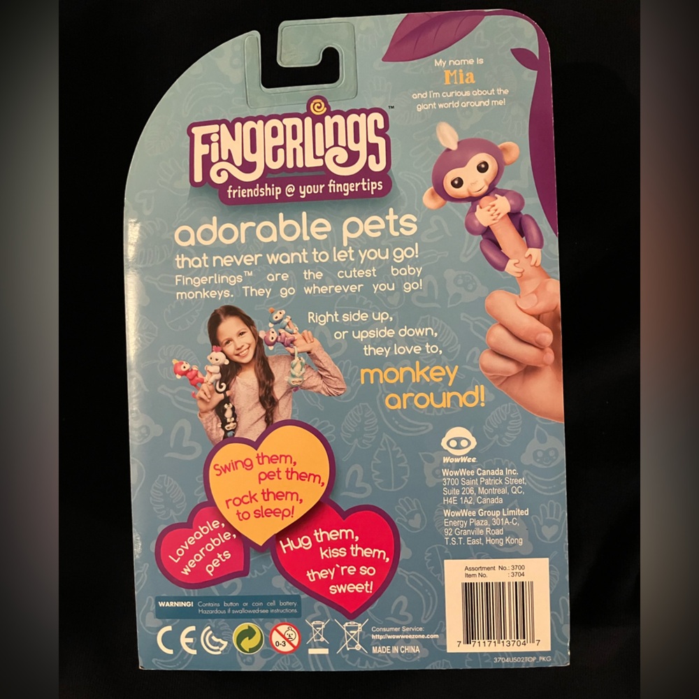 WowWee Fingerlings Interactive Pet Baby Monkey Mia Purple NWT - Picture 2 of 2